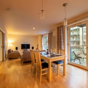 Altido Elegant 2br Apt With Balcony And Parking Apartment